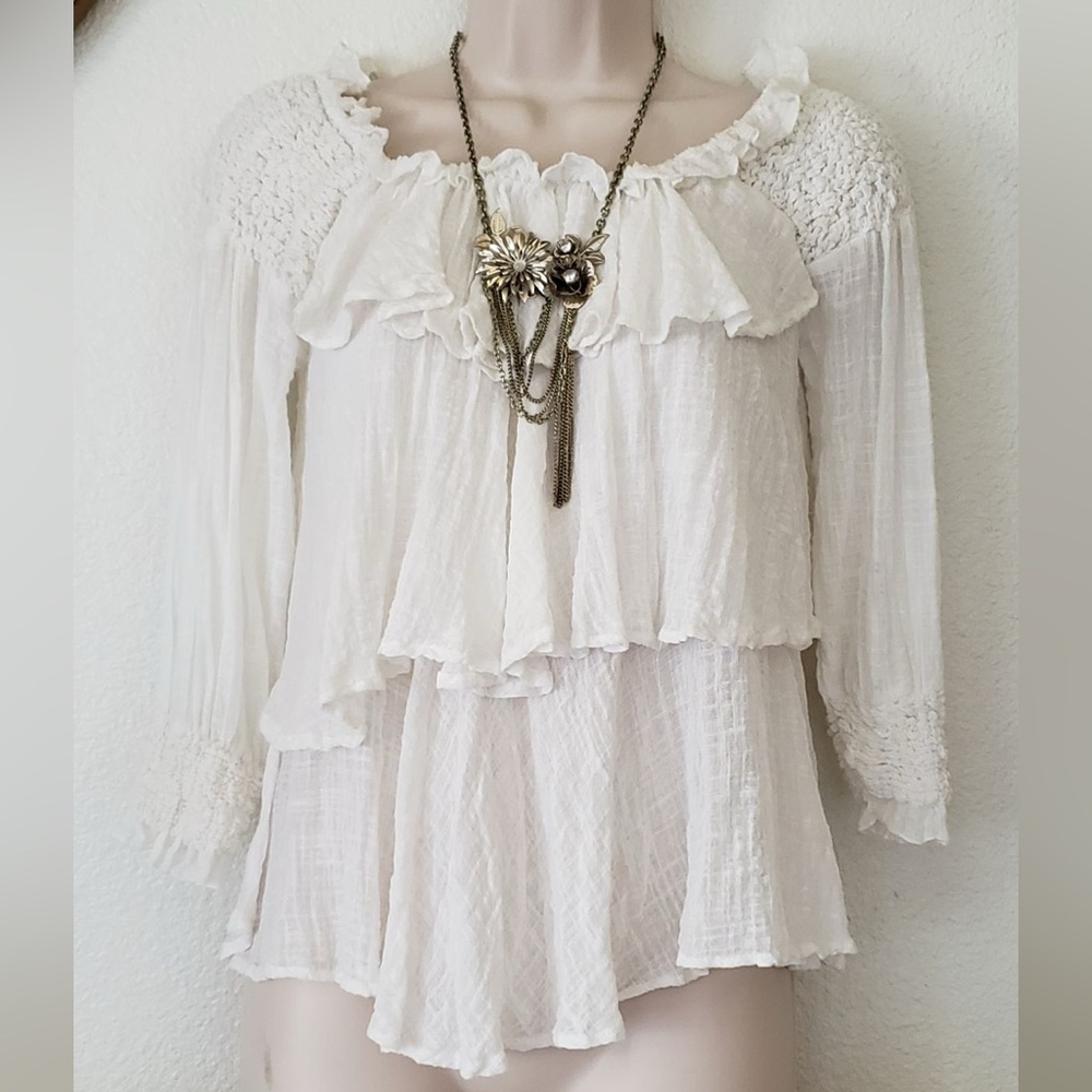 Zara White Ruffled Blouse